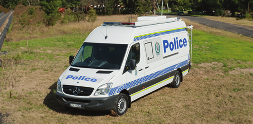 COMMAND VEHICLES - Image 5